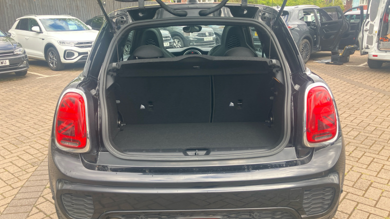 MINI Hatchback 1.5 Cooper Sport II 3dr Auto Petrol Hatchback